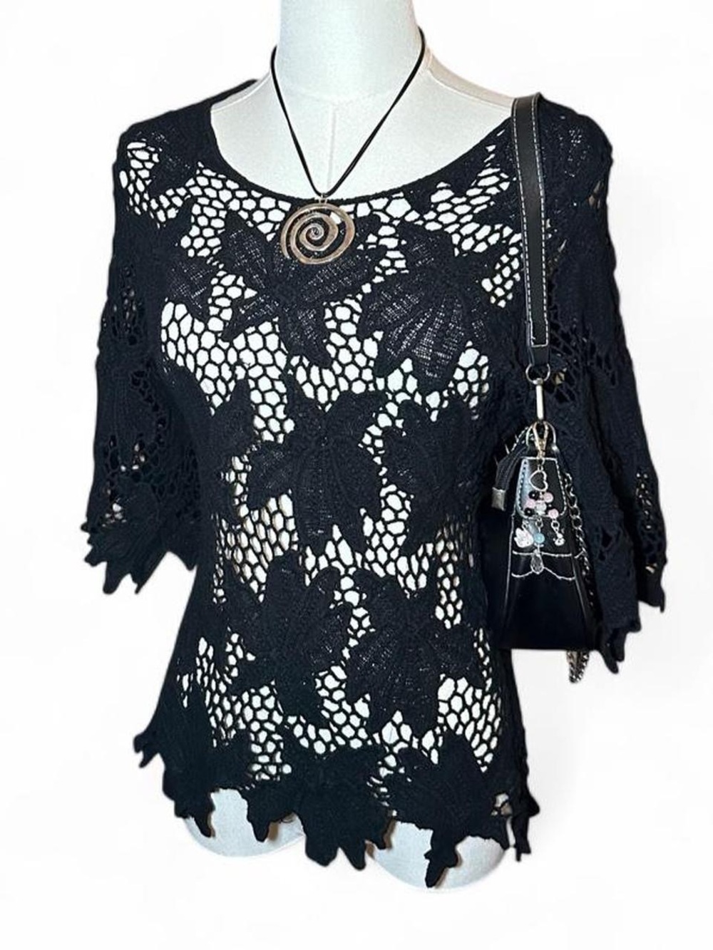 Rue21 Black Crochet Floral Lace Top Whimsygoth Goth Fall Witchy Festival